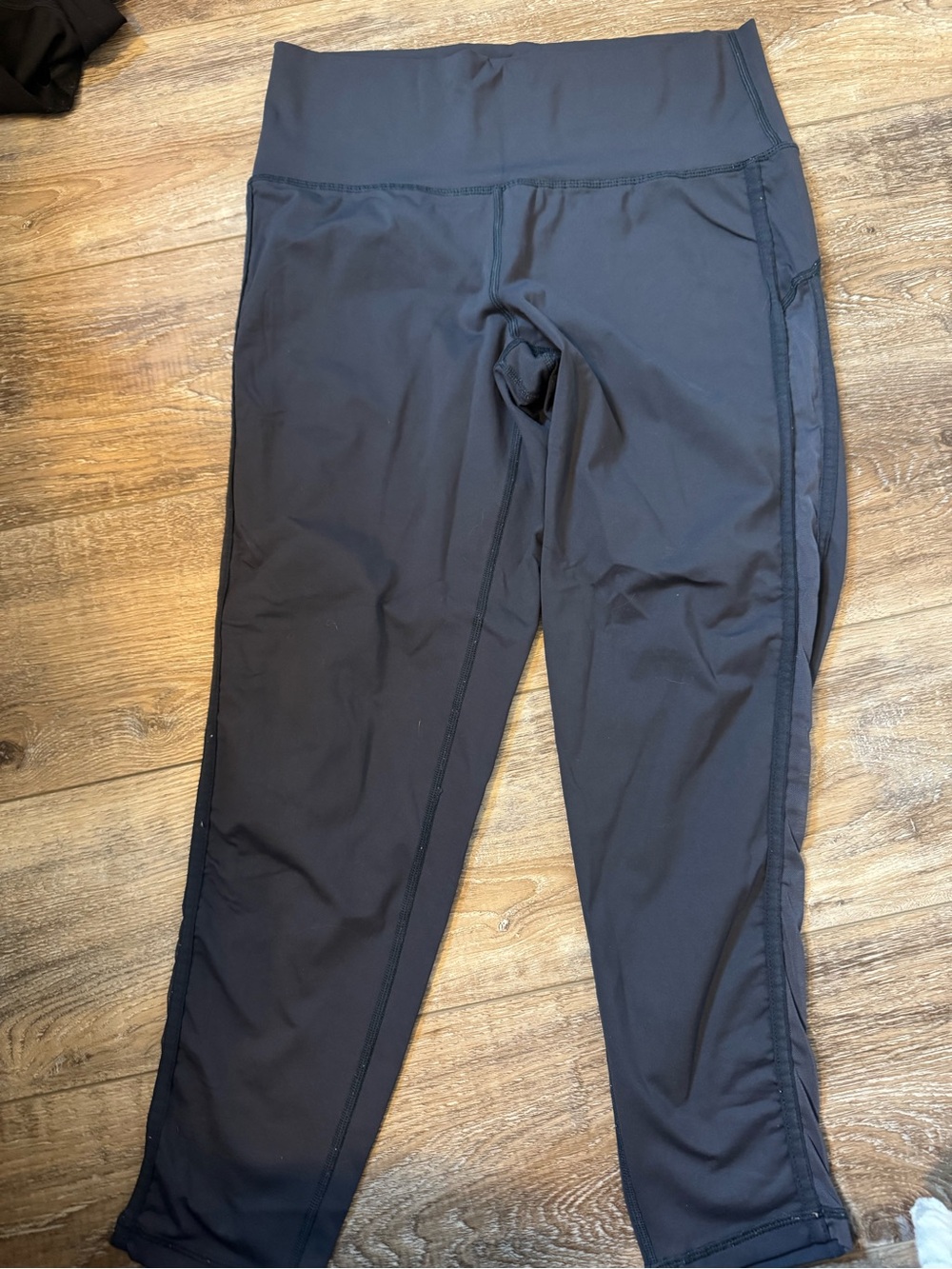 aerie Black High-Waist Active Leggings